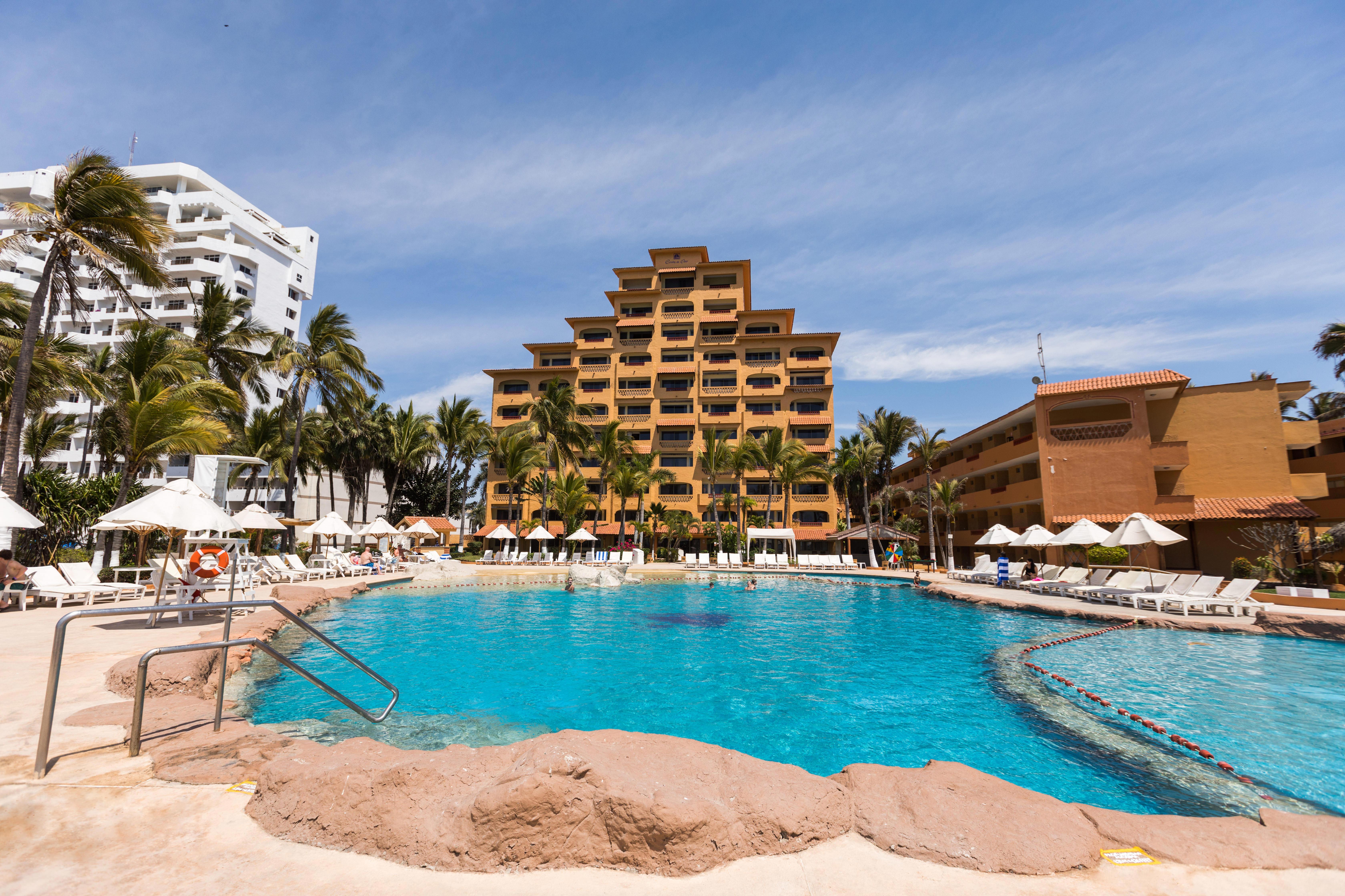 Costa De Oro Beach Hotel Масатлан Экстерьер фото